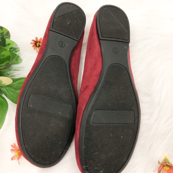 RED FLATS- used Shoe - Picture 3 of 3